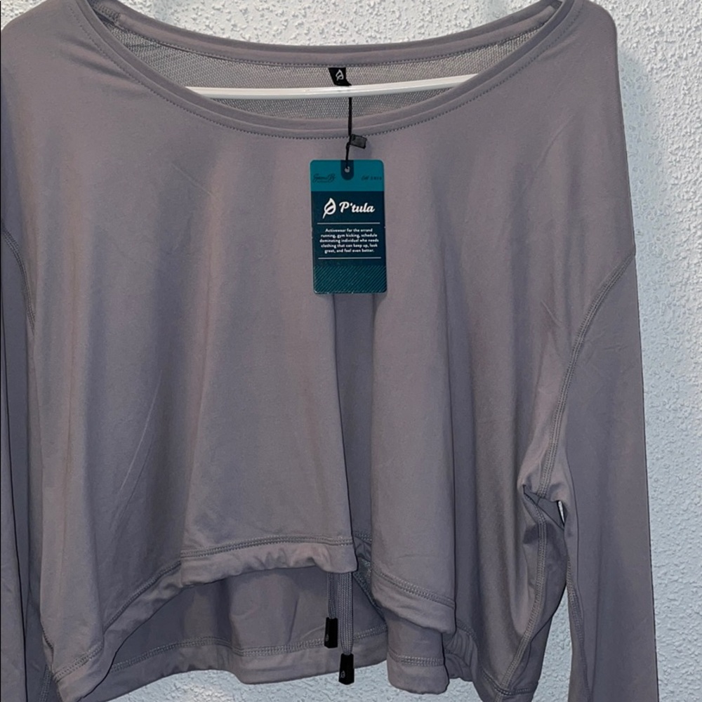 Ptula log sleeve top- Molly Freestyle